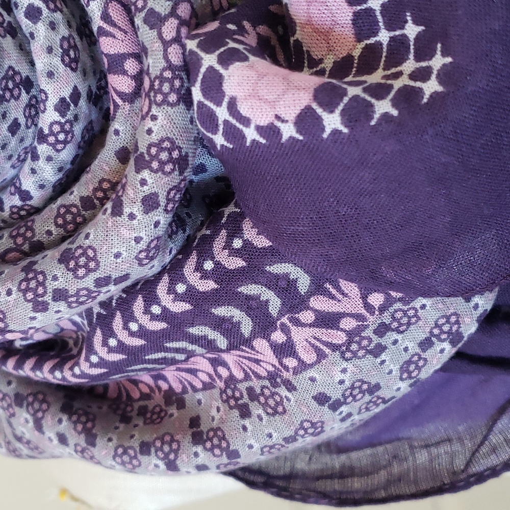 Vintage PASSIGATTI Italian Designer Scarf • Purple Pink Navy Floral Square Wrap - Picture 6 of 13